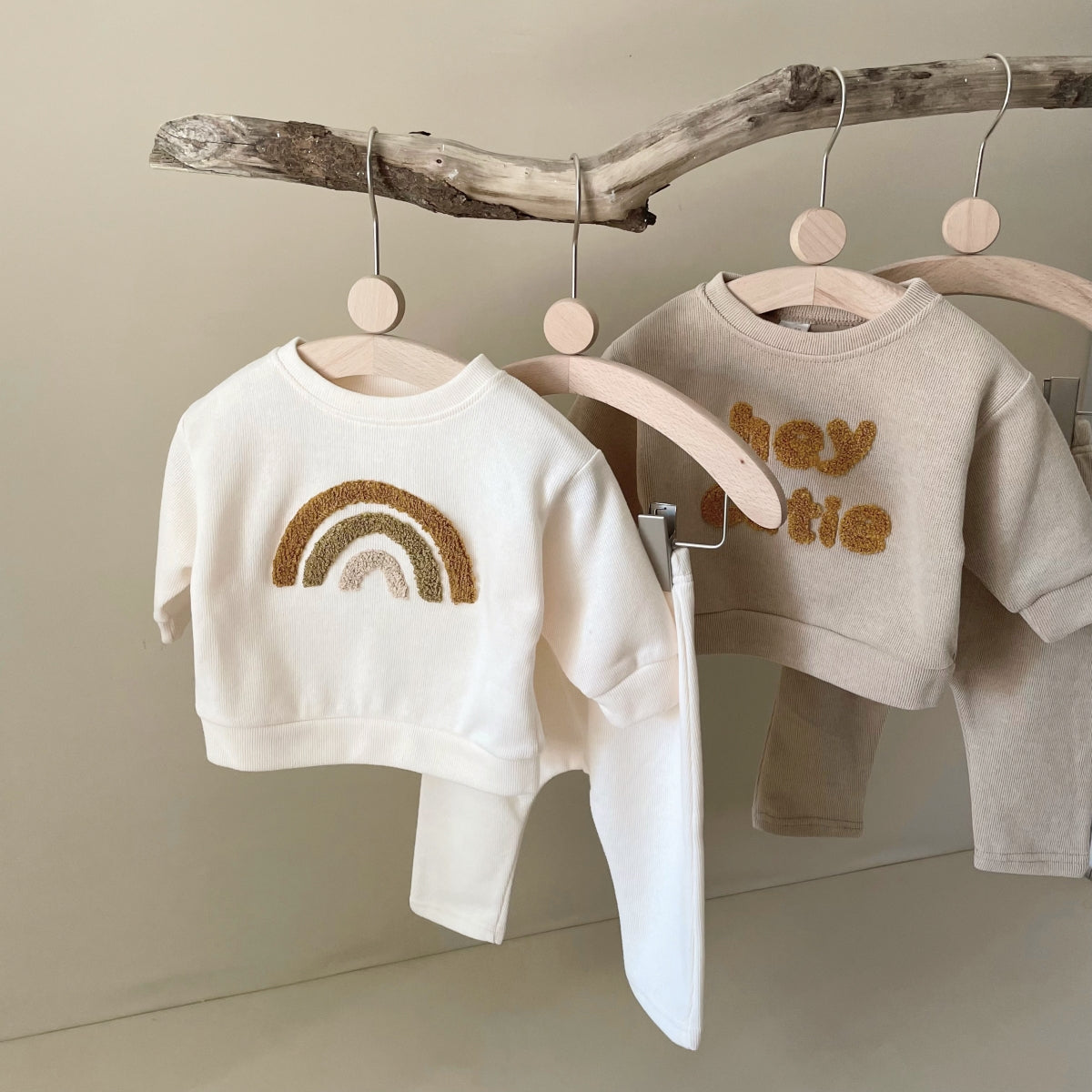 Baby Boy & Girl 2-Piece Autumn Outfit β Long Sleeve Top + Loose Pants