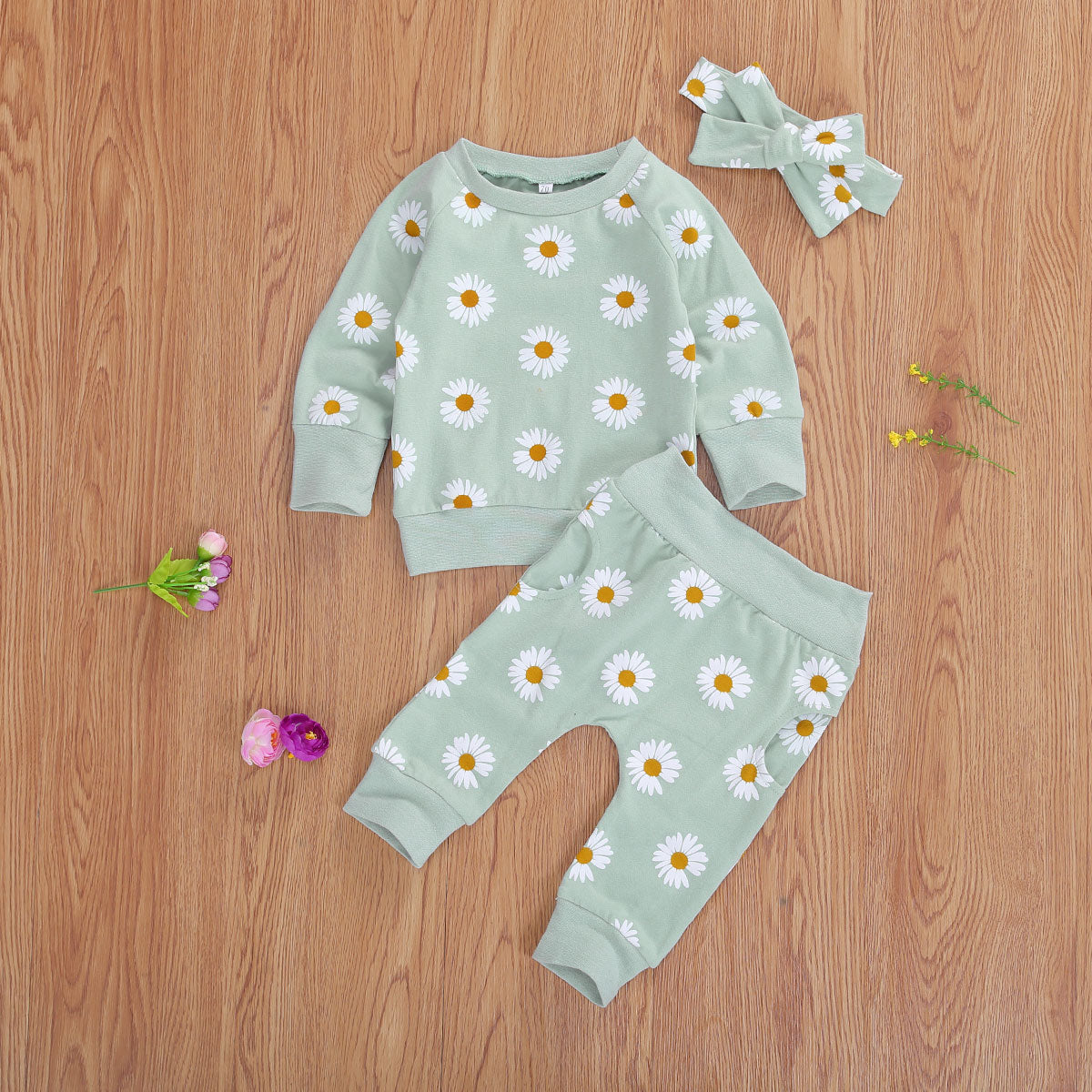 Newborn Flowers Set with Headband