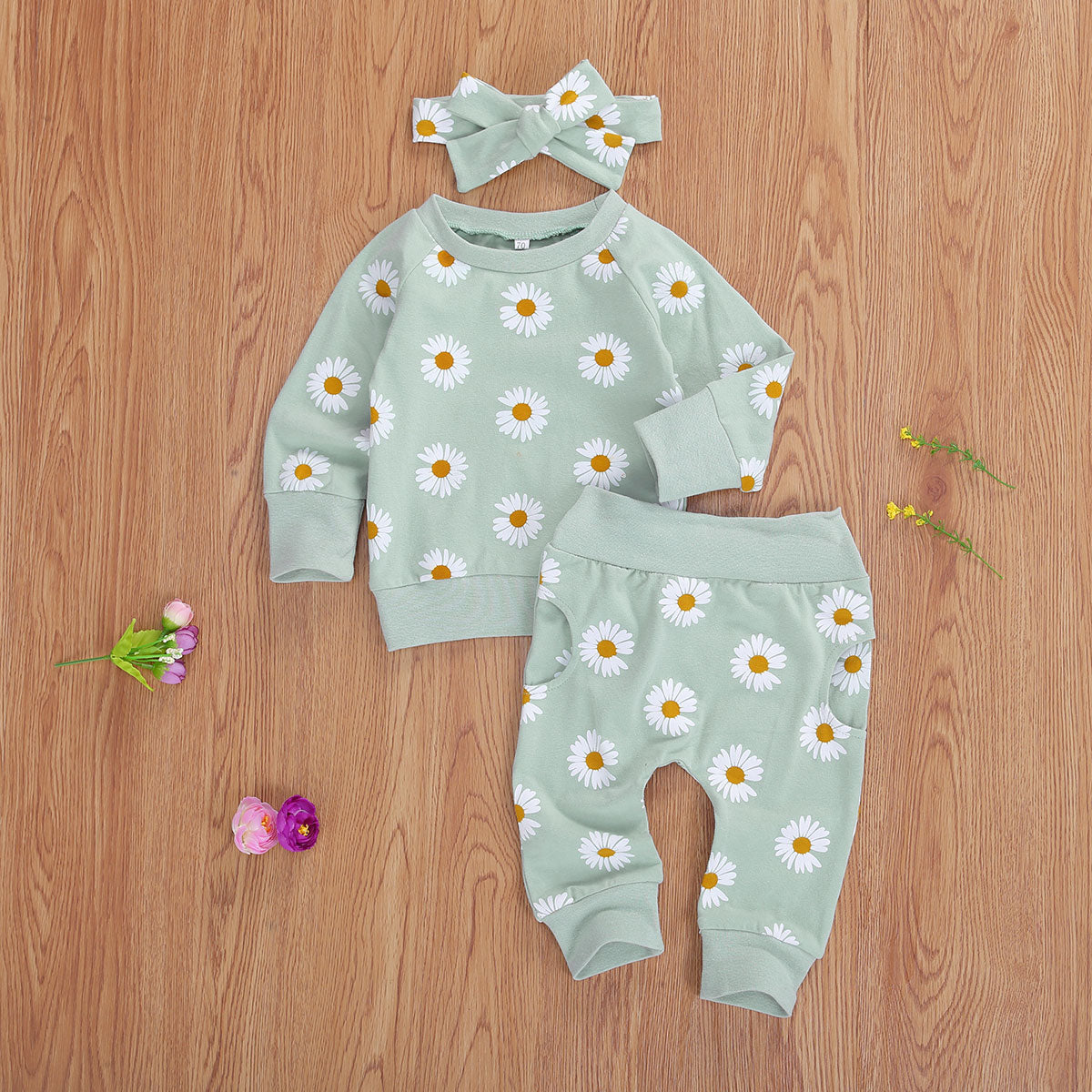 Newborn Flowers Set with Headband