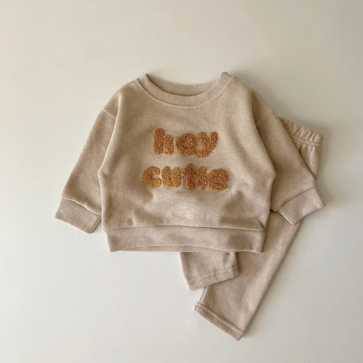 Baby Boy & Girl 2-Piece Autumn Outfit β Long Sleeve Top + Loose Pants