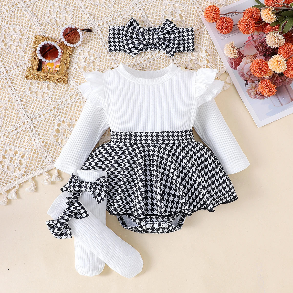 Baby Girl Autumn Outfit ā Black Top + Houndstooth Skirt with Hair Band