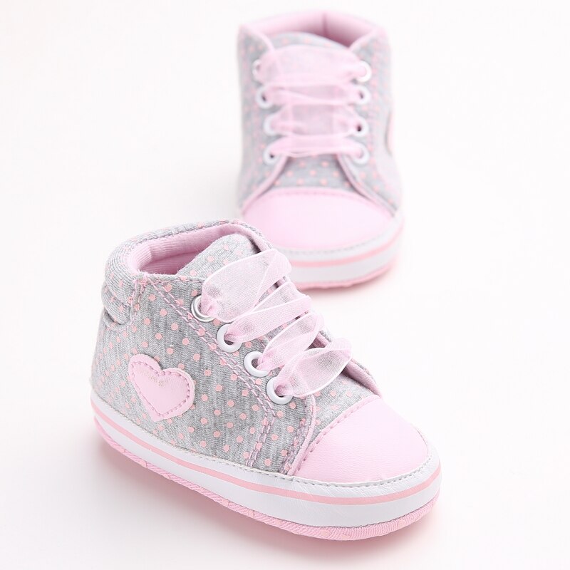 Cute Newborn  Soft Heart Shoes