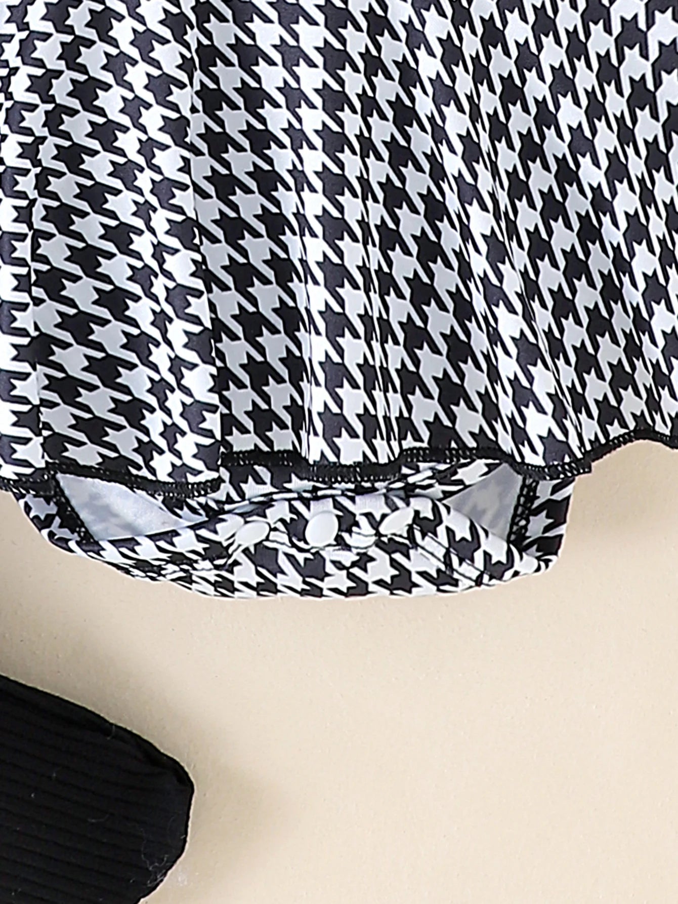 Baby Girl Autumn Outfit – Black Top + Houndstooth Skirt with Hair Band